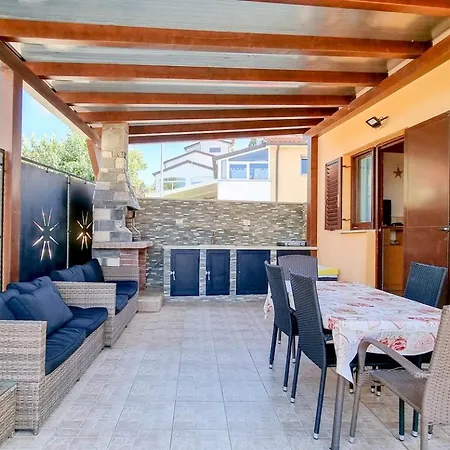 Holiday home Sv. Ivan Umag