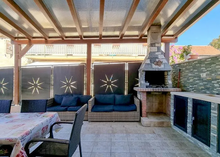 بيت للعطل Sv. Ivan *