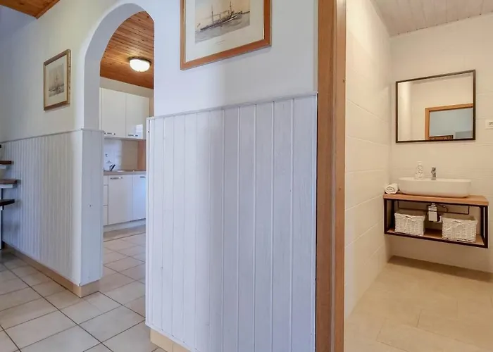 Sv. Ivan بيت للعطل أوماغ