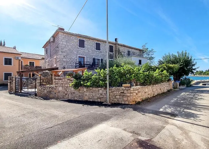 بيت للعطل Sv. Ivan *